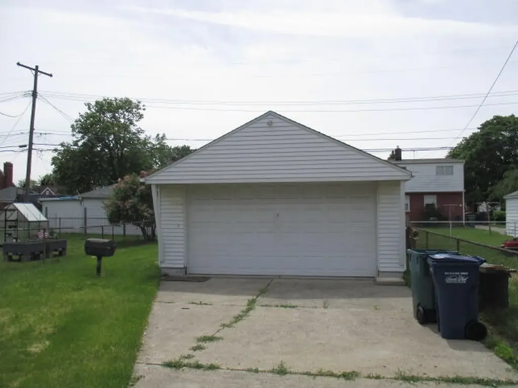 1425 Moran Avenue Lincoln Park City MI 48146