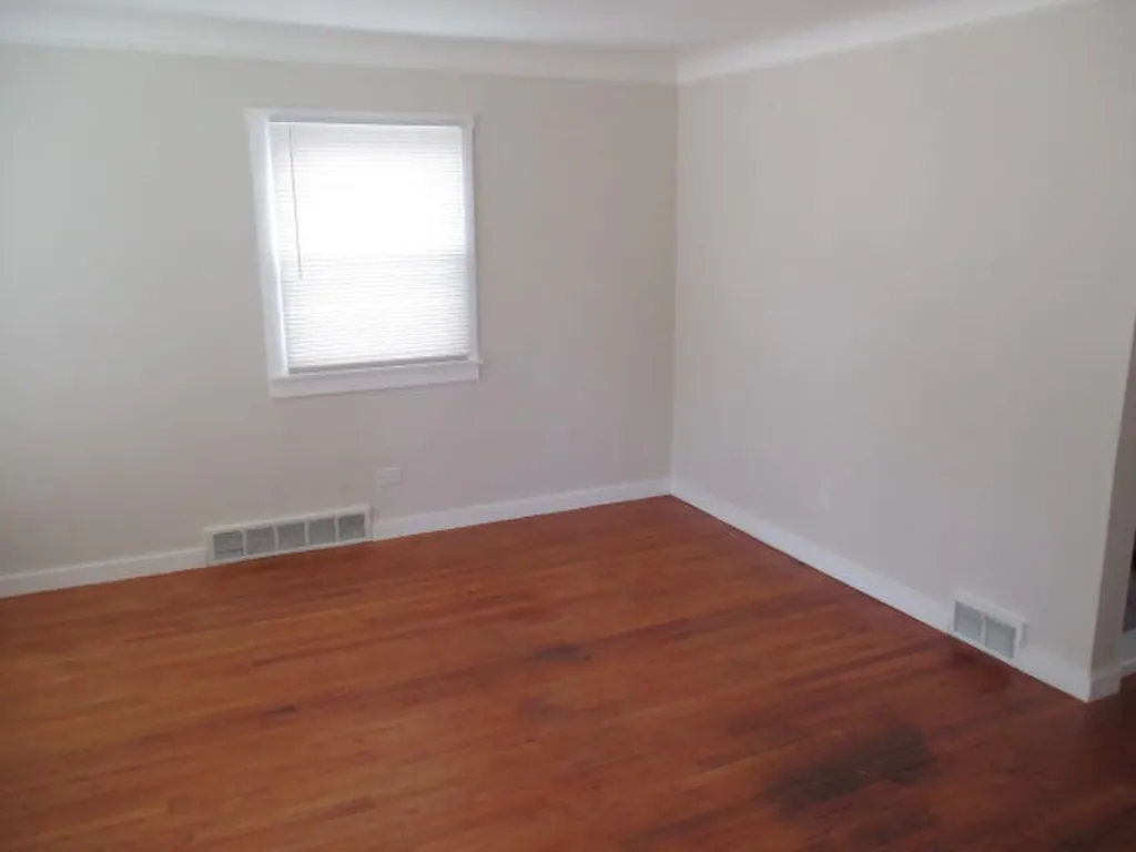 1425 Moran Avenue Lincoln Park City MI 48146