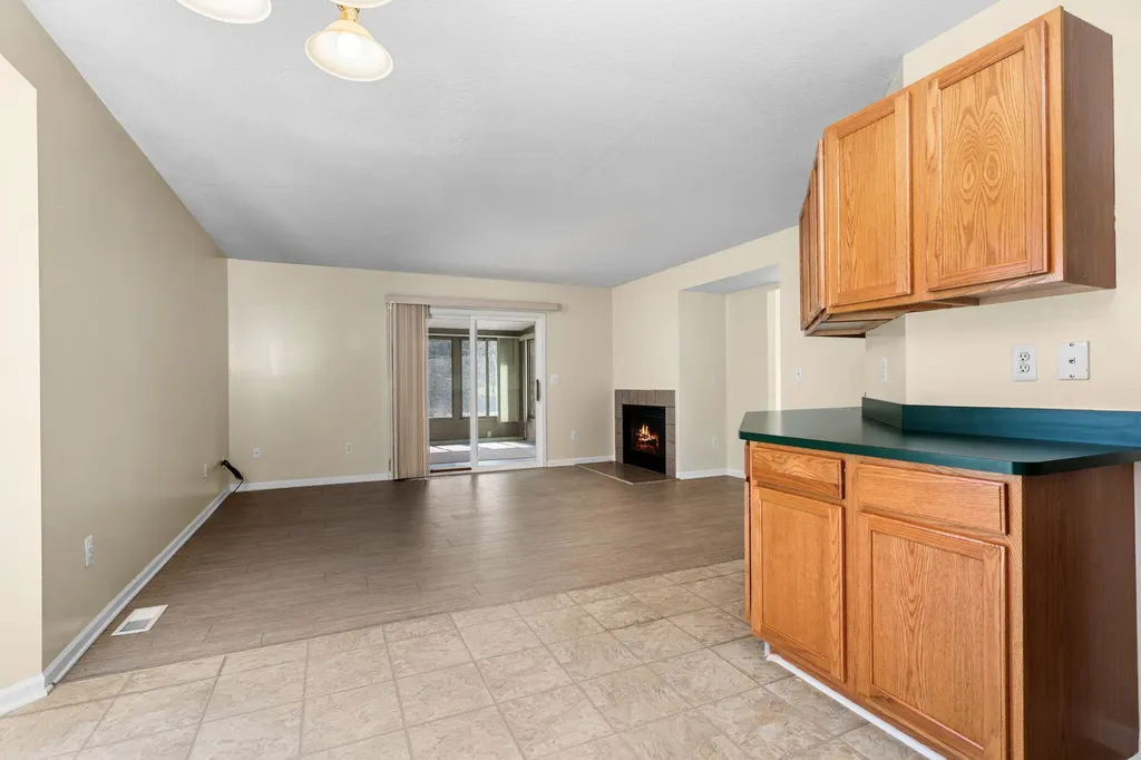 1929 Harley Drive Scio Township MI 48103