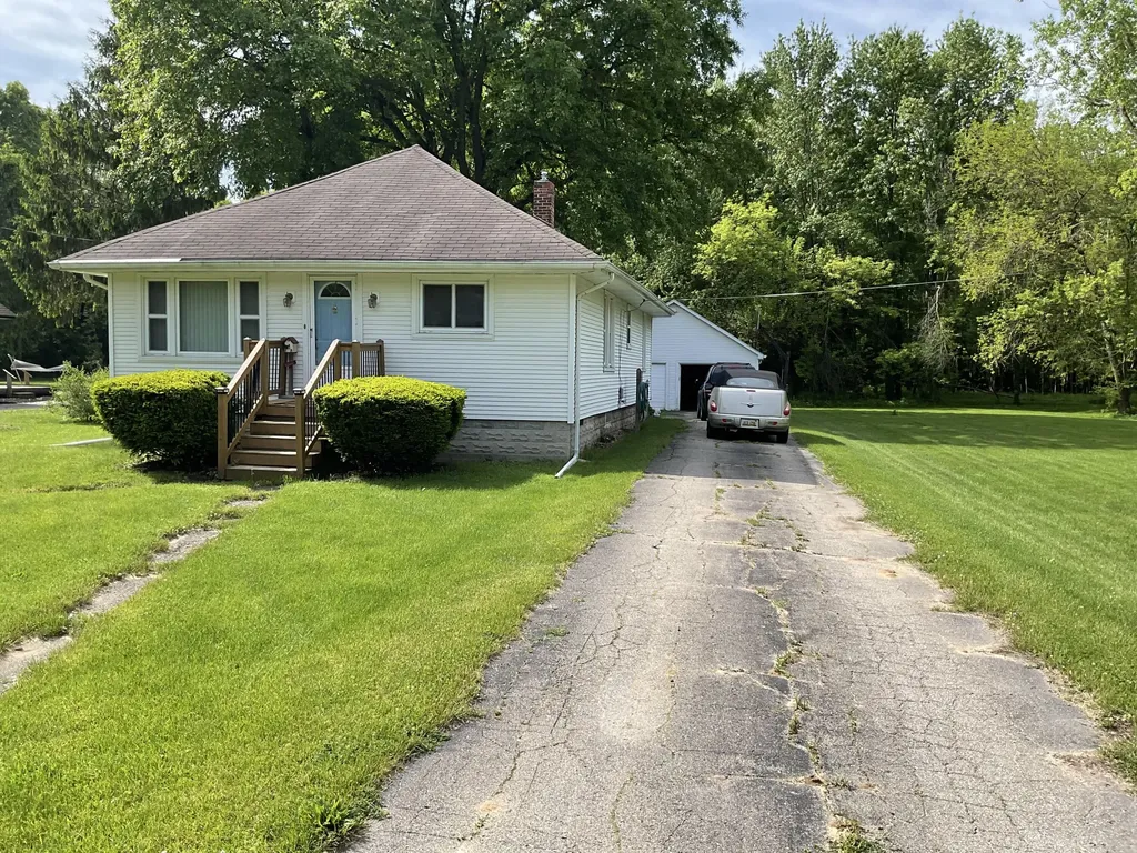 8090 Talladay Road Augusta Charter Township MI 48190