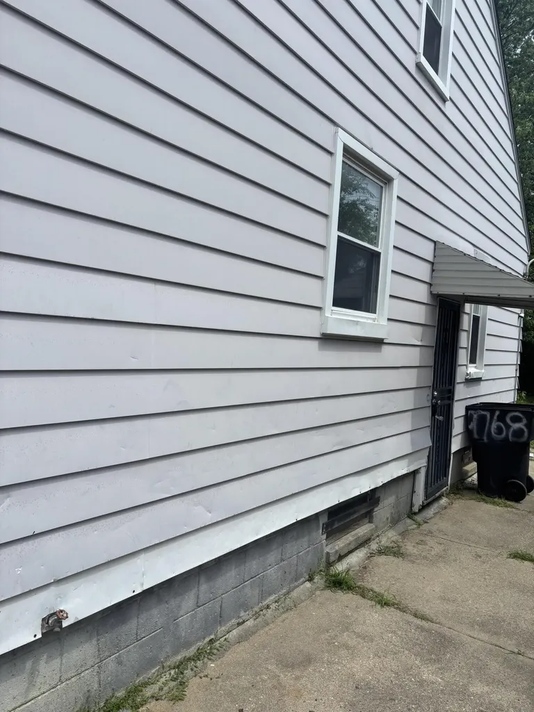 9768 Manistique Street Detroit City MI 48224