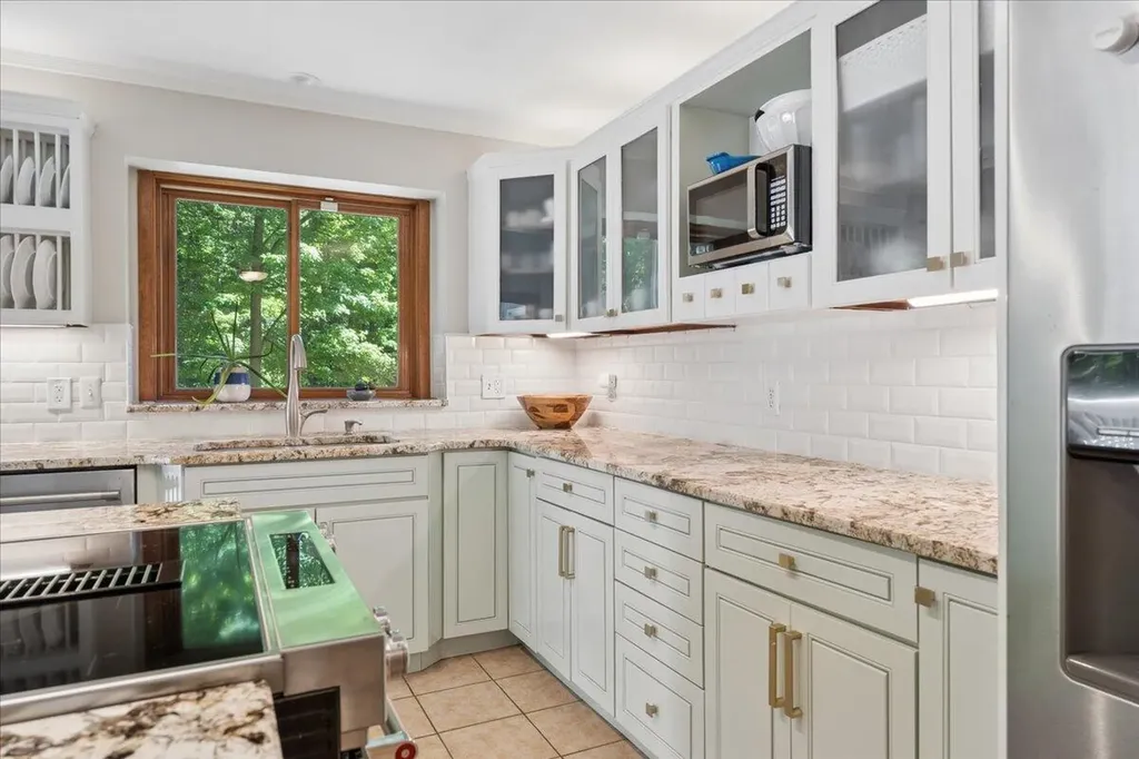 2920 N Harris Road Superior Charter Township MI 48198