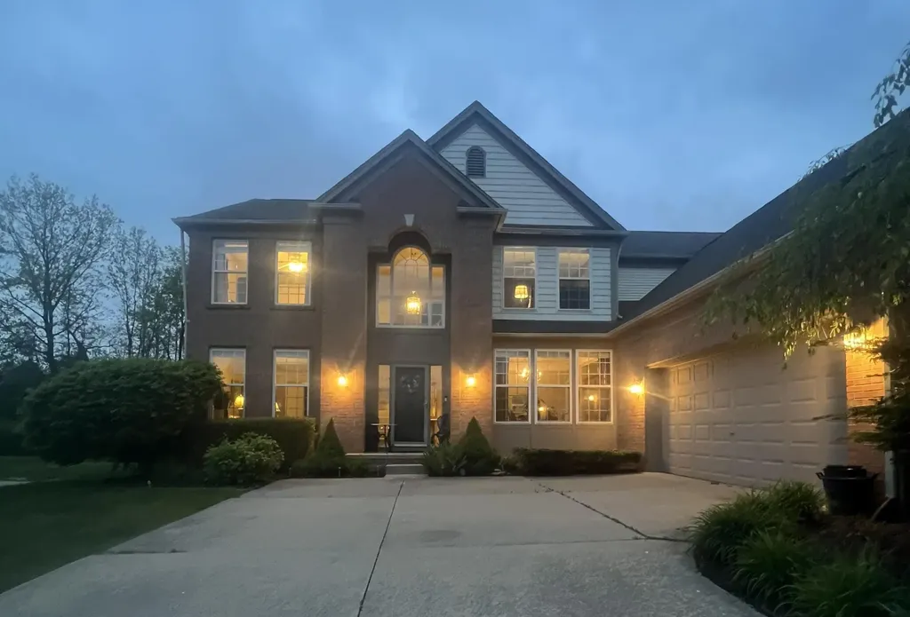8250 Hummingbird Drive Ypsilanti Charter Township MI 48197