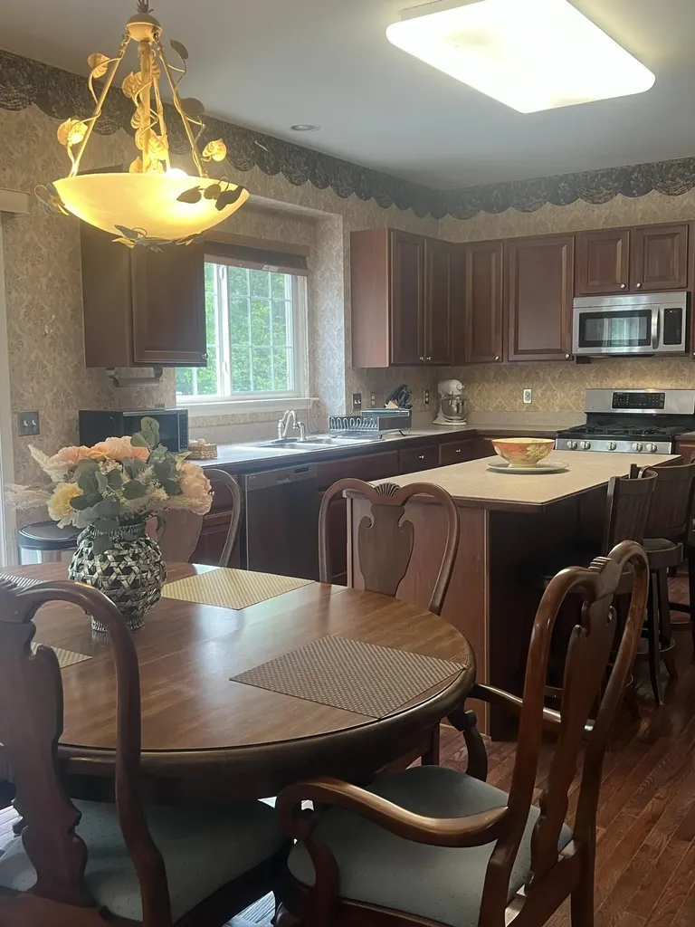 8250 Hummingbird Drive Ypsilanti Charter Township MI 48197