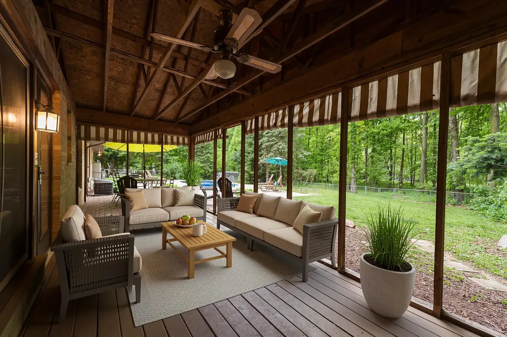 3140 Happy Valley Road Summit Township MI 49203