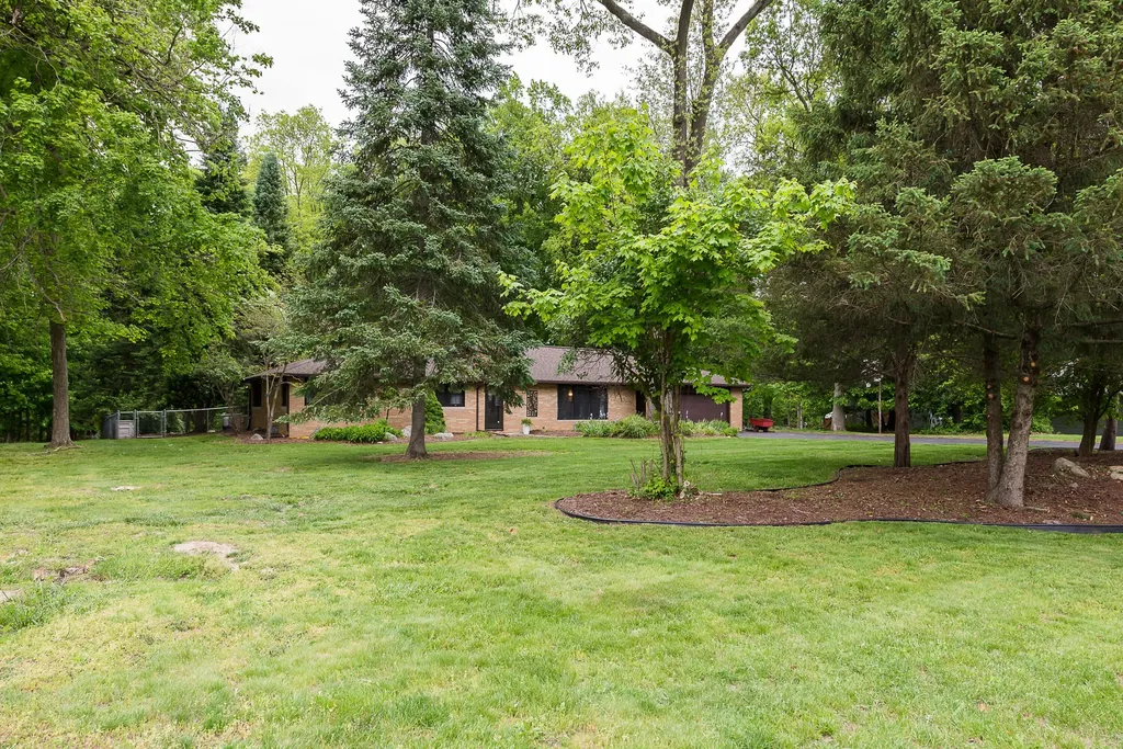 3140 Happy Valley Road Summit Township MI 49203