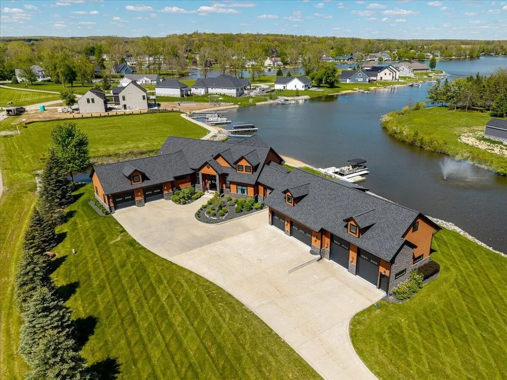 8750 Dalton Road Cambridge Township MI 49265