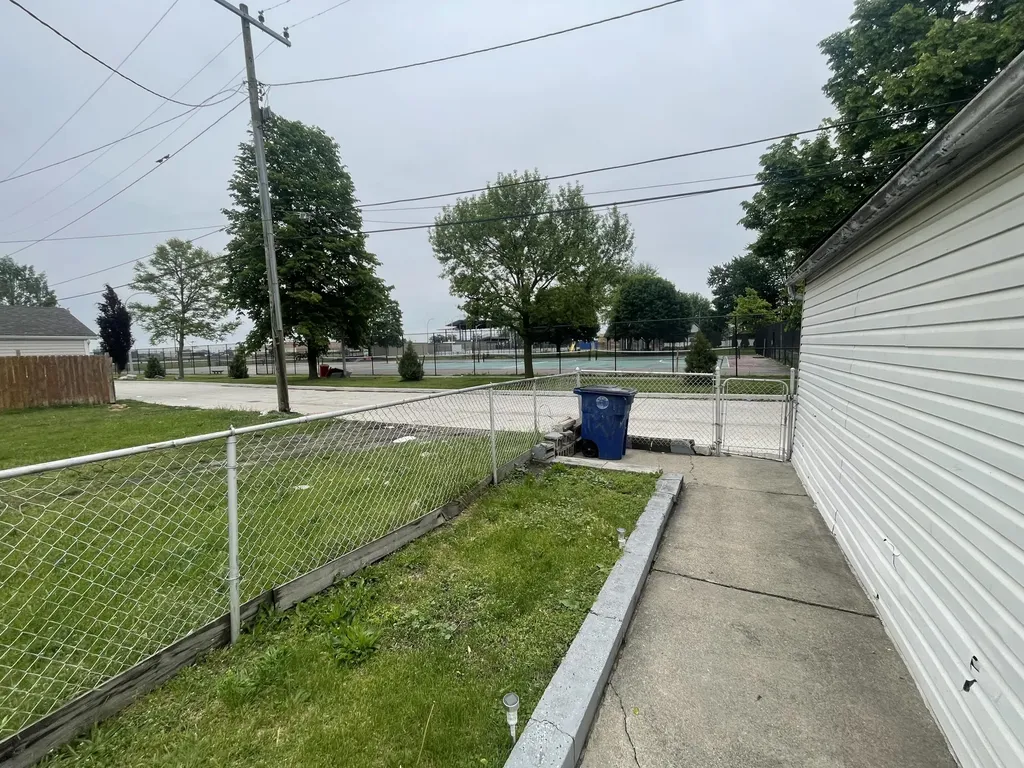 2954 Goodson Street Hamtramck City MI 48212