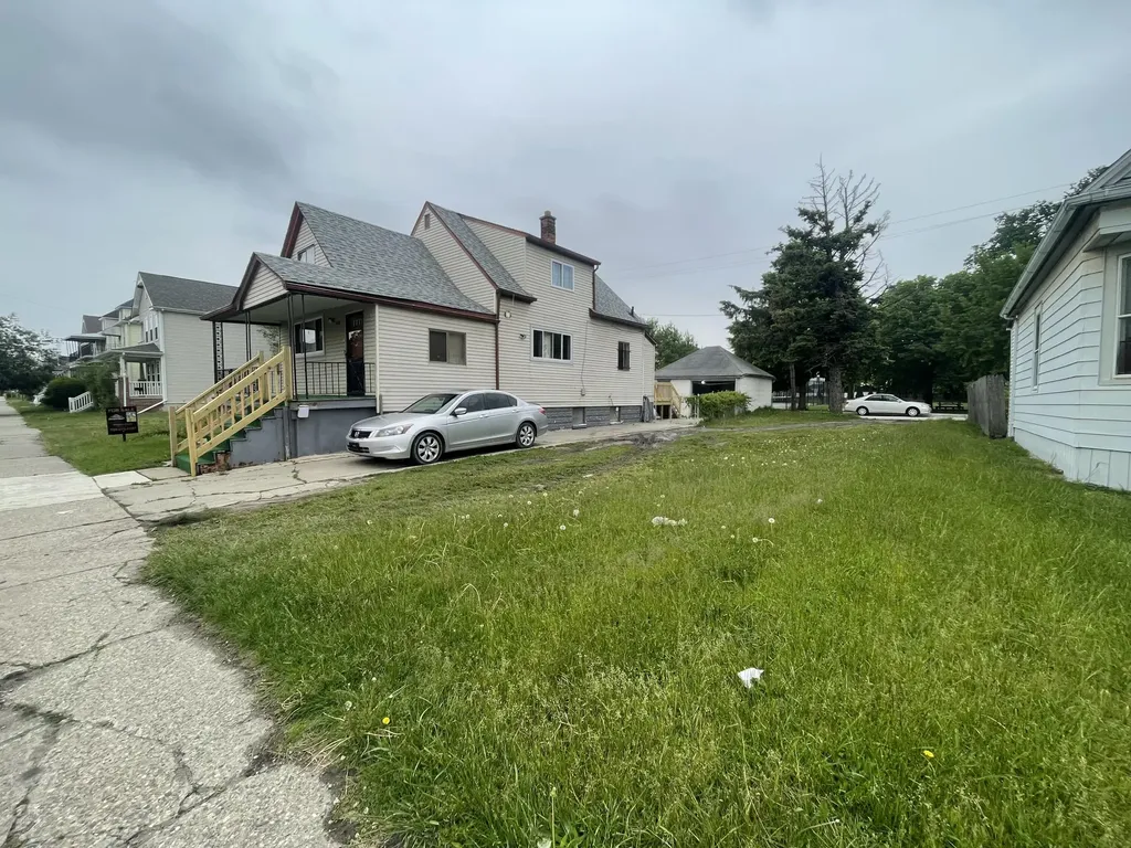 2954 Goodson Street Hamtramck City MI 48212