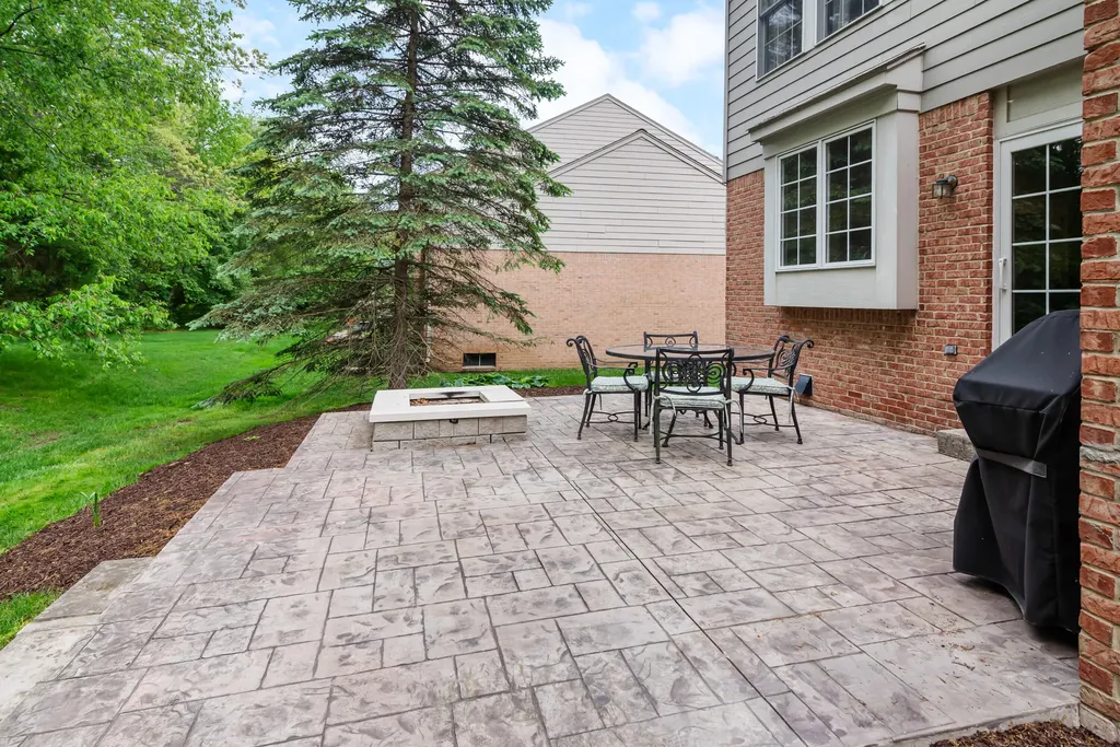 9360 Lexford Way Brighton Township MI 48114