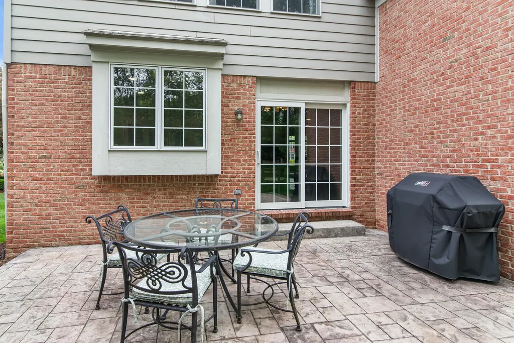 9360 Lexford Way Brighton Township MI 48114