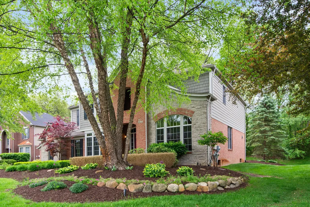 9360 Lexford Way Brighton Township MI 48114
