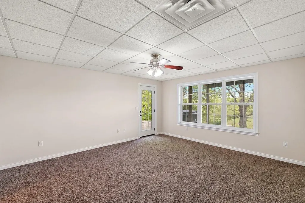 11137 Jeanette Drive Hamburg Township MI 48189