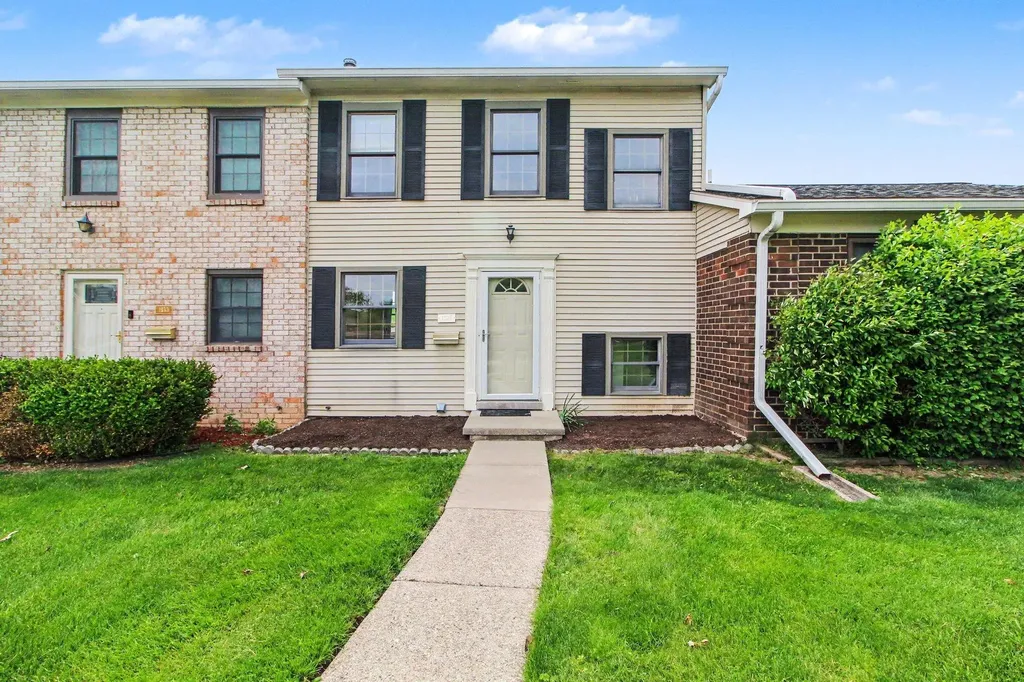 1935 Sheffield Drive Superior Charter Township MI 48198