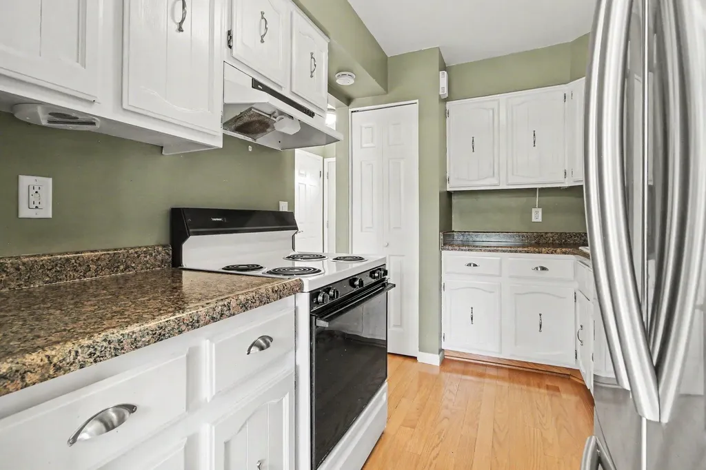 1935 Sheffield Drive Superior Charter Township MI 48198