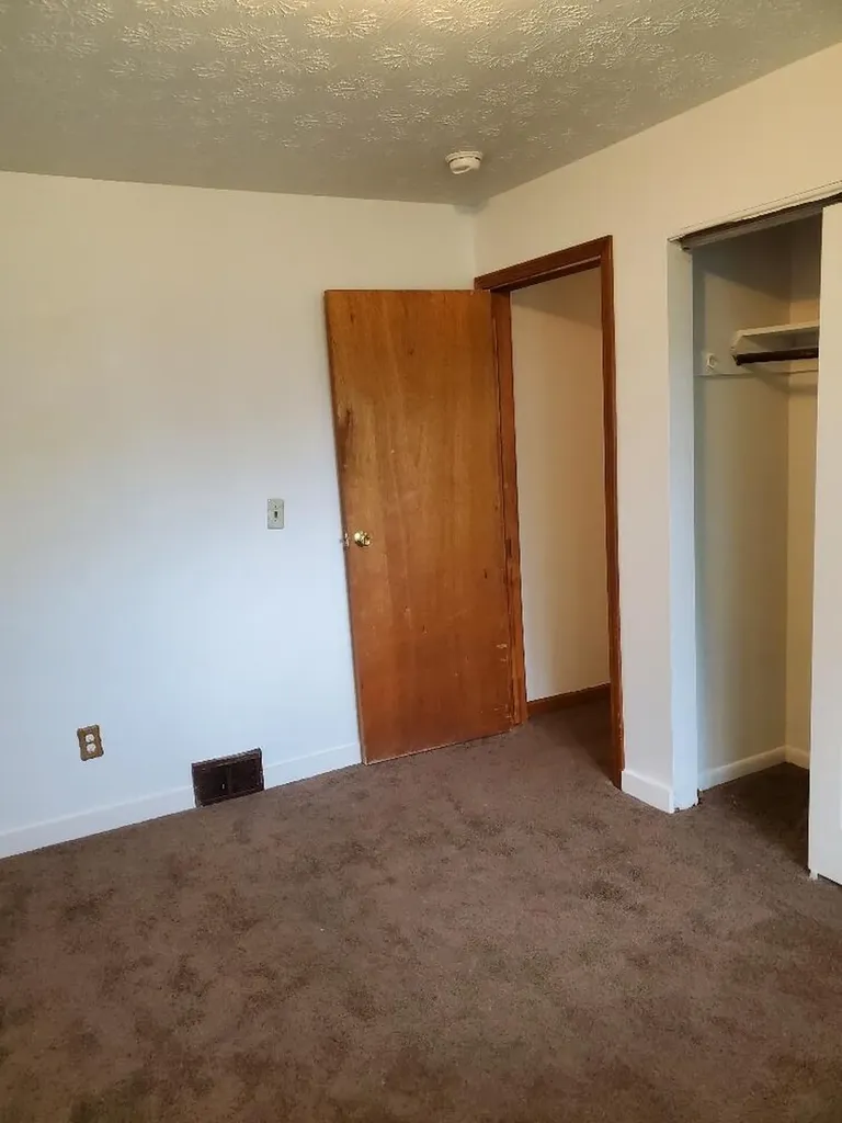 1577 Andrea Street Ypsilanti Charter Township MI 48198