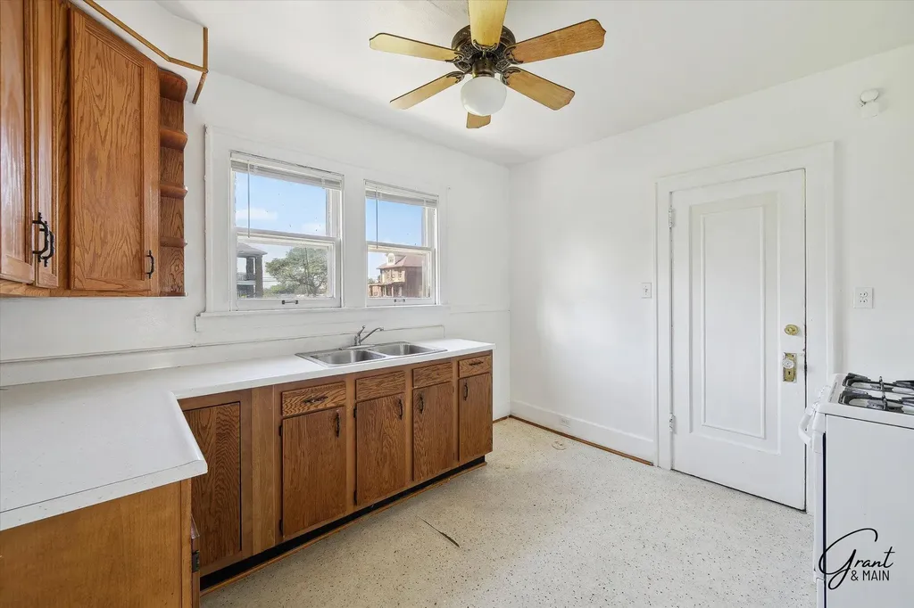 15358 Princeton Street Detroit City MI 48238