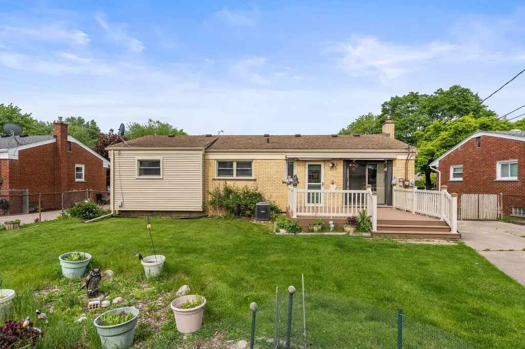 3233 Grange Road Trenton City MI 48183