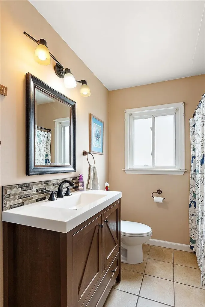 539 Mayflower Avenue Lincoln Park City MI 48146