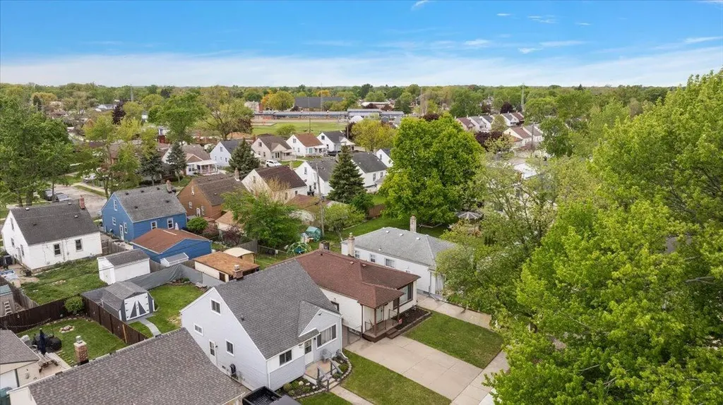 539 Mayflower Avenue Lincoln Park City MI 48146