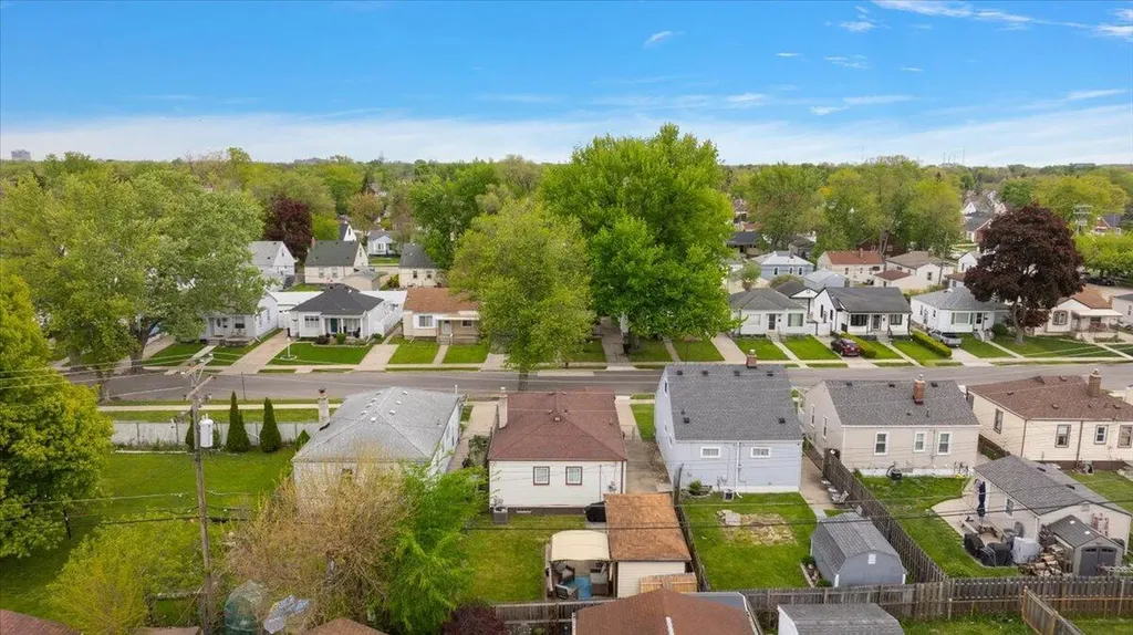 539 Mayflower Avenue Lincoln Park City MI 48146