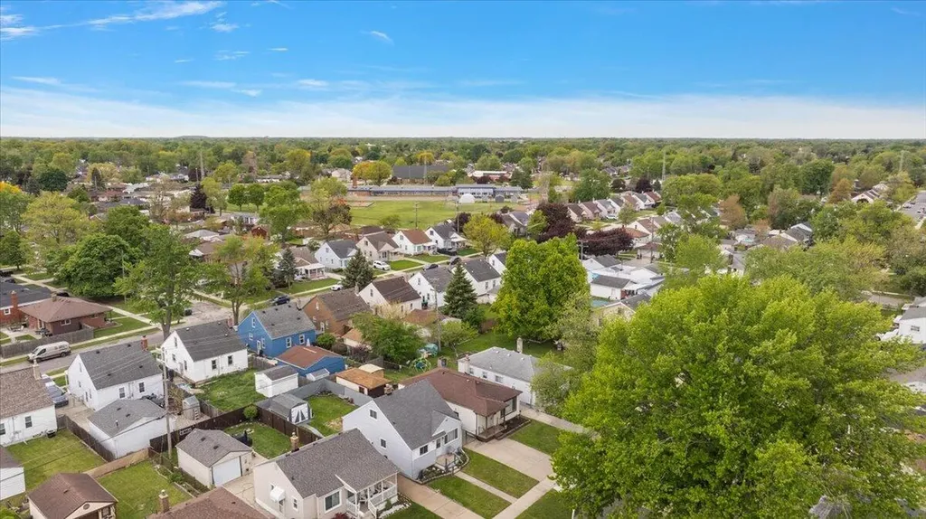 539 Mayflower Avenue Lincoln Park City MI 48146