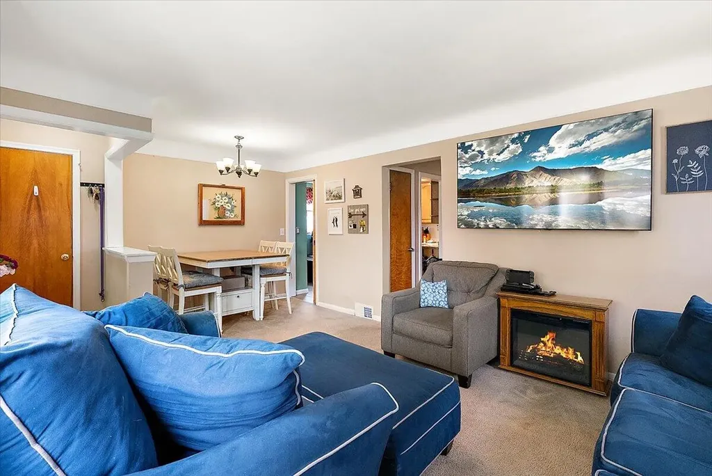 539 Mayflower Avenue Lincoln Park City MI 48146