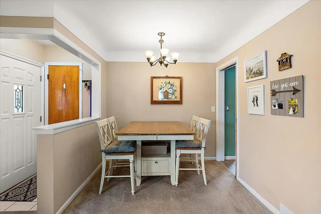 539 Mayflower Avenue Lincoln Park City MI 48146