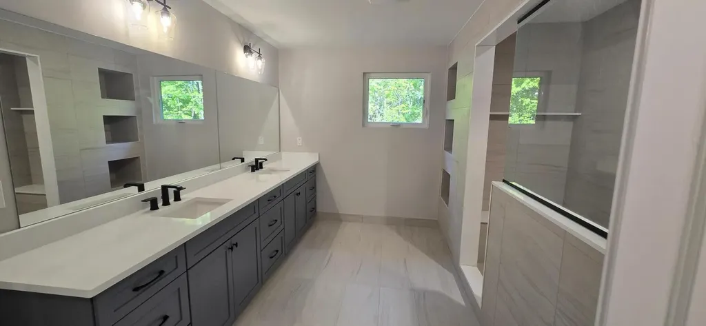 5850 Windrift Court West Bloomfield Charter Township MI 48324