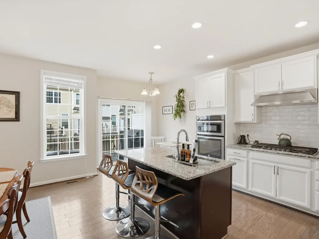 2768 Ashcombe Drive Ann Arbor City MI 48105