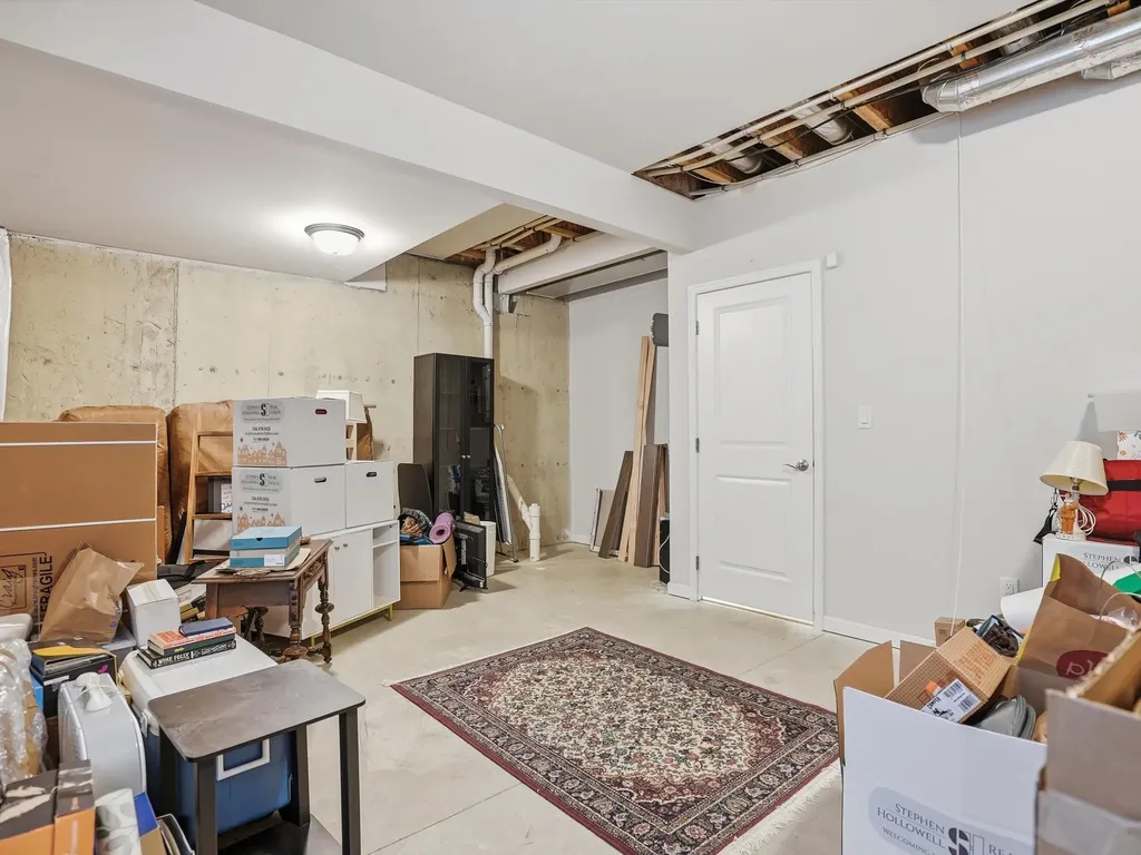 2768 Ashcombe Drive Ann Arbor City MI 48105