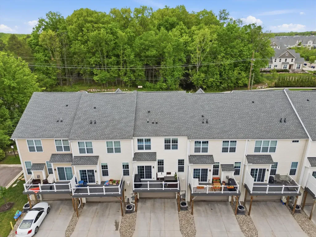 2768 Ashcombe Drive Ann Arbor City MI 48105