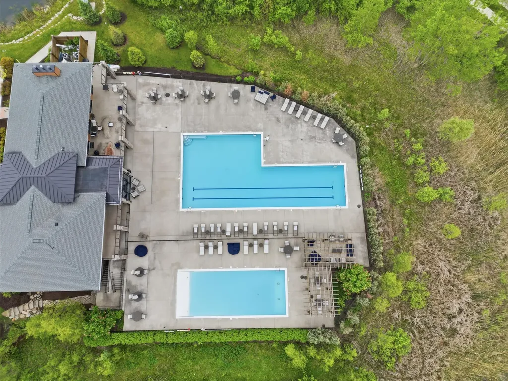 2768 Ashcombe Drive Ann Arbor City MI 48105