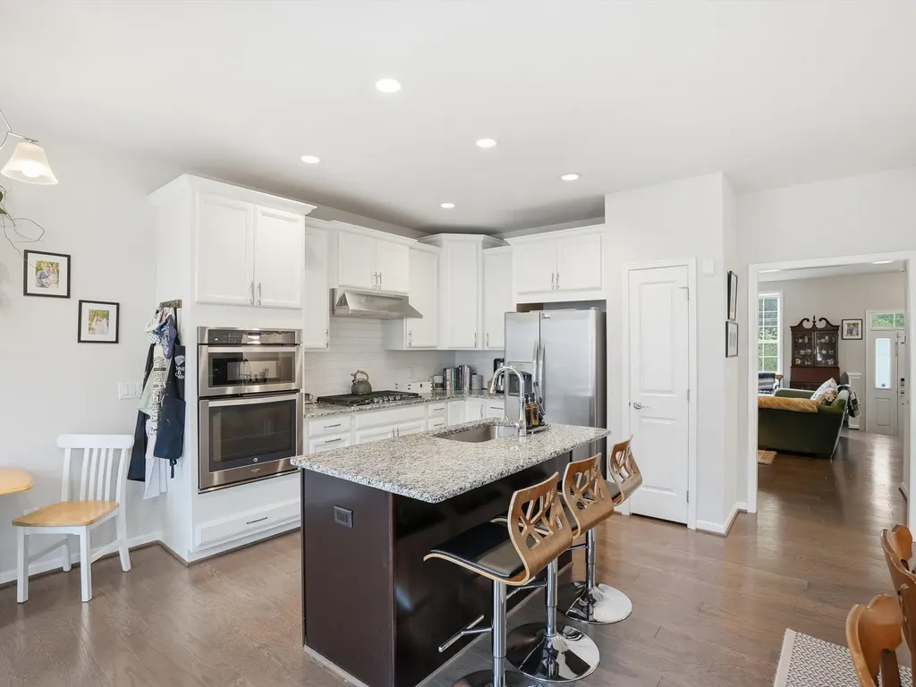 2768 Ashcombe Drive Ann Arbor City MI 48105