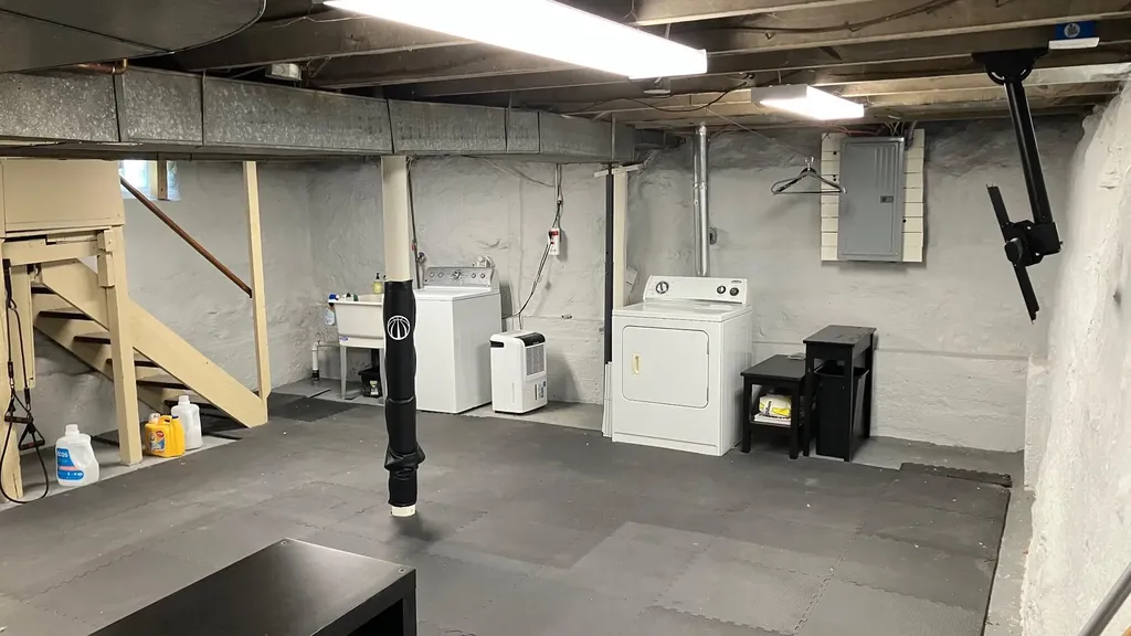703 Moore Street Ann Arbor City MI 48105
