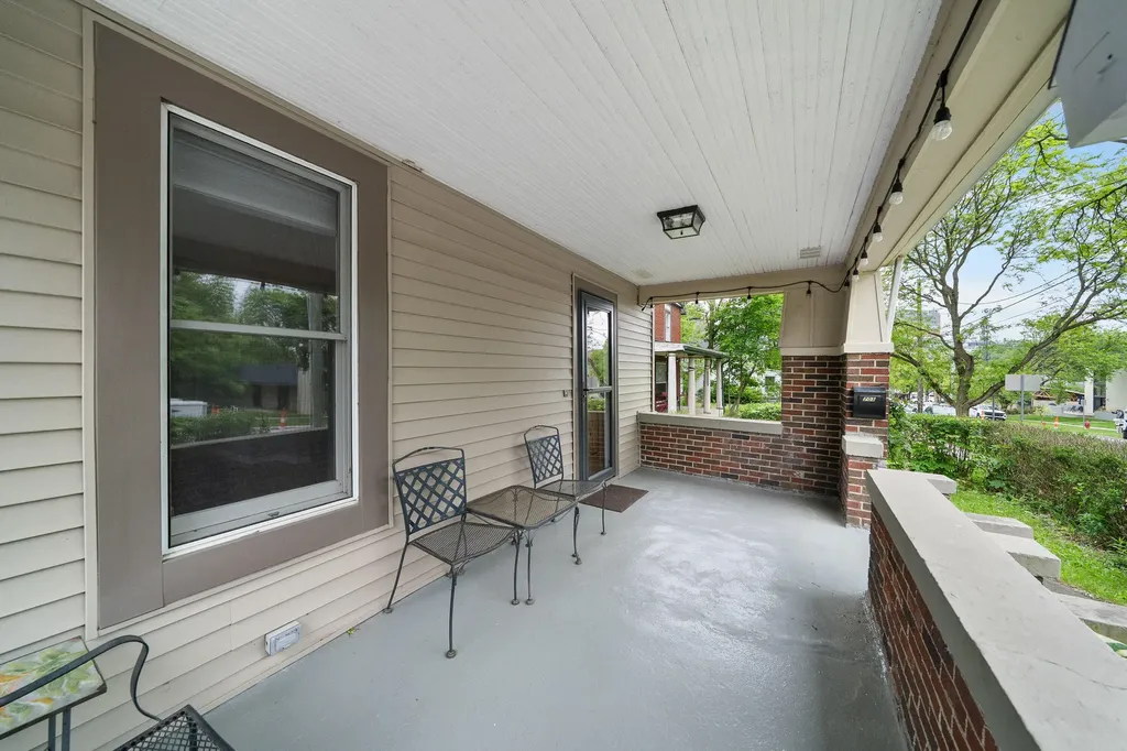 703 Moore Street Ann Arbor City MI 48105