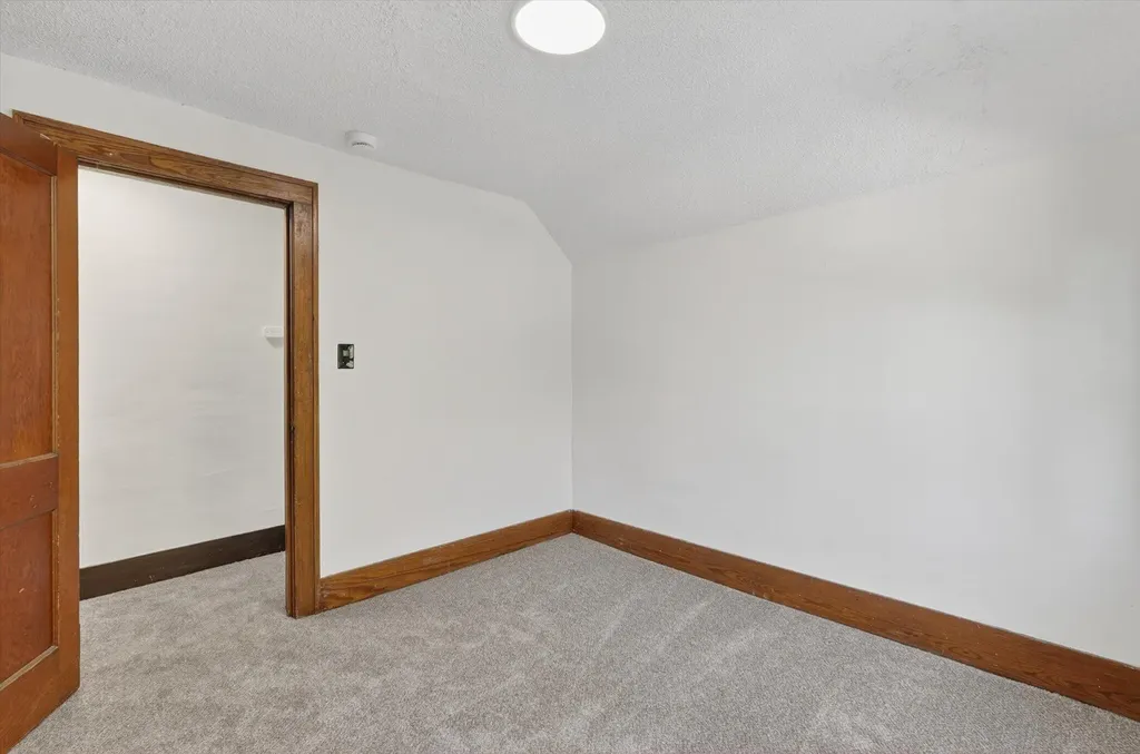 2110 S Grand Traverse Street Flint City MI 48503