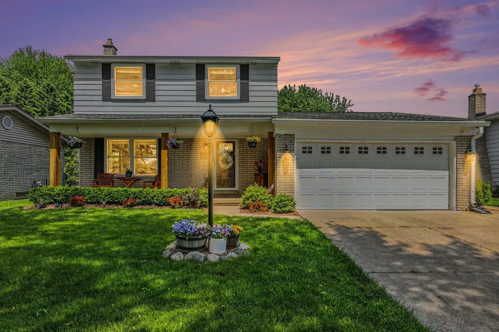 50380 Bower Drive Chesterfield Township MI 48047