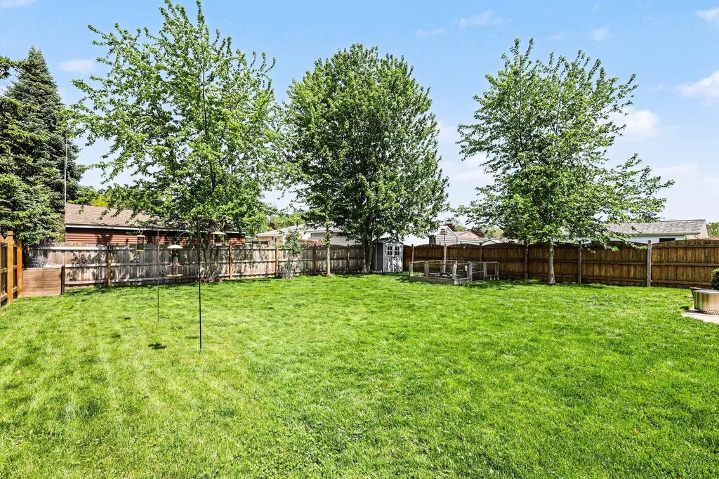 50380 Bower Drive Chesterfield Township MI 48047