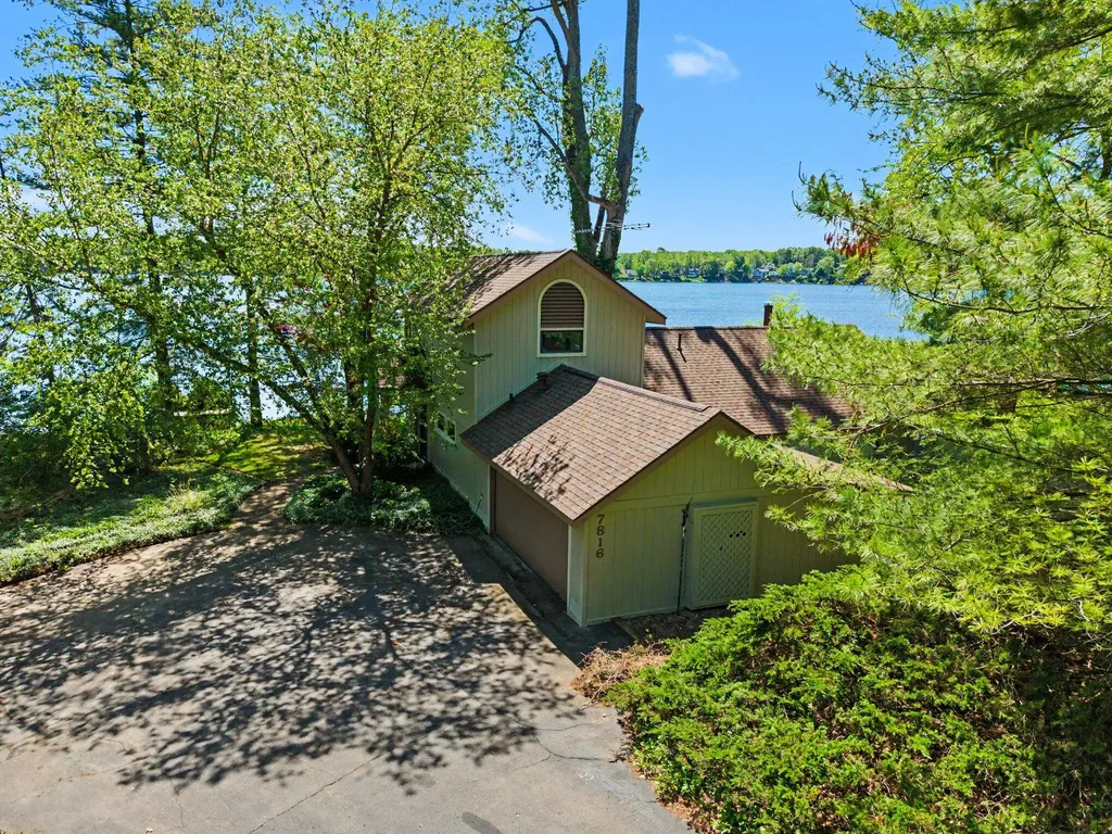 7816 Stonehedge Valley Drive Dexter Township MI 48137