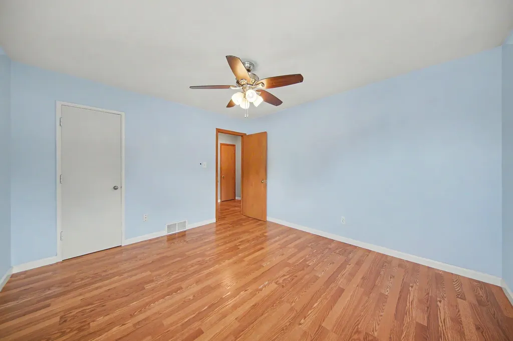 1241 Shirley Drive Ypsilanti Charter Township MI 48198