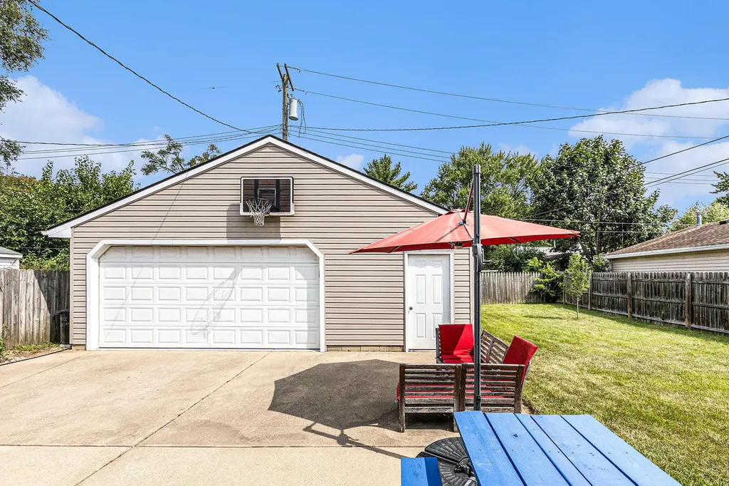 1241 Shirley Drive Ypsilanti Charter Township MI 48198