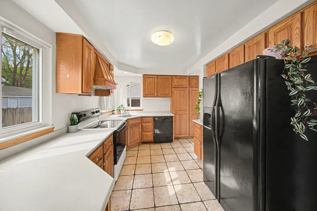 1241 Shirley Drive Ypsilanti Charter Township MI 48198