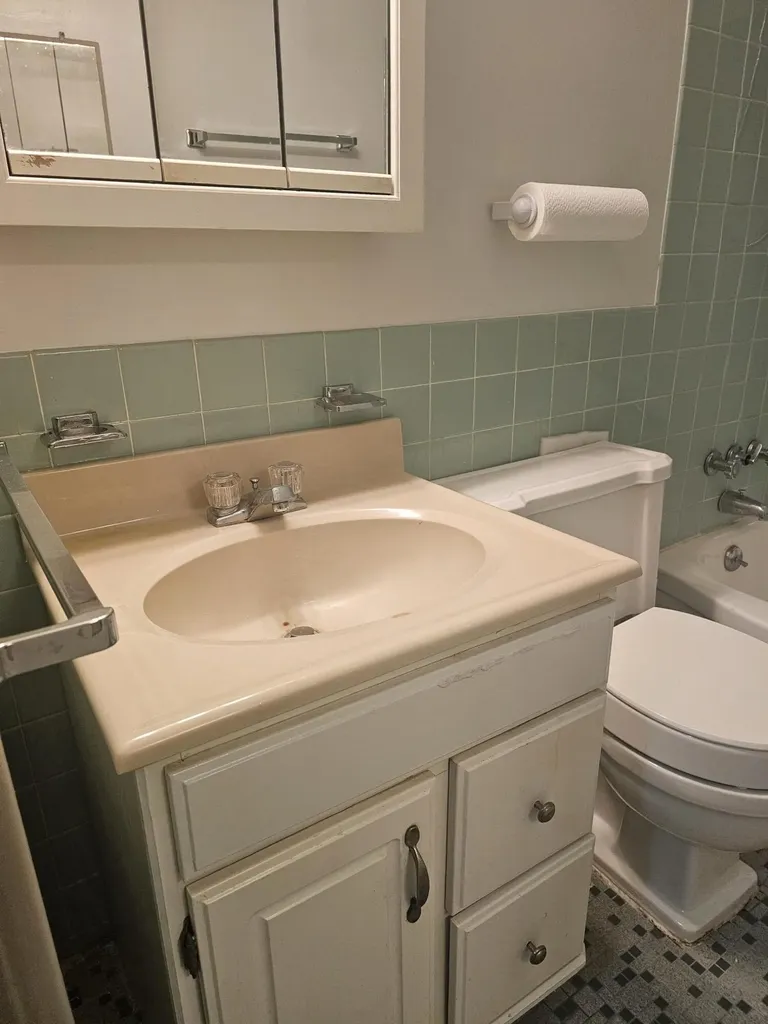 1550 Cherboneau Place Detroit City MI 48207