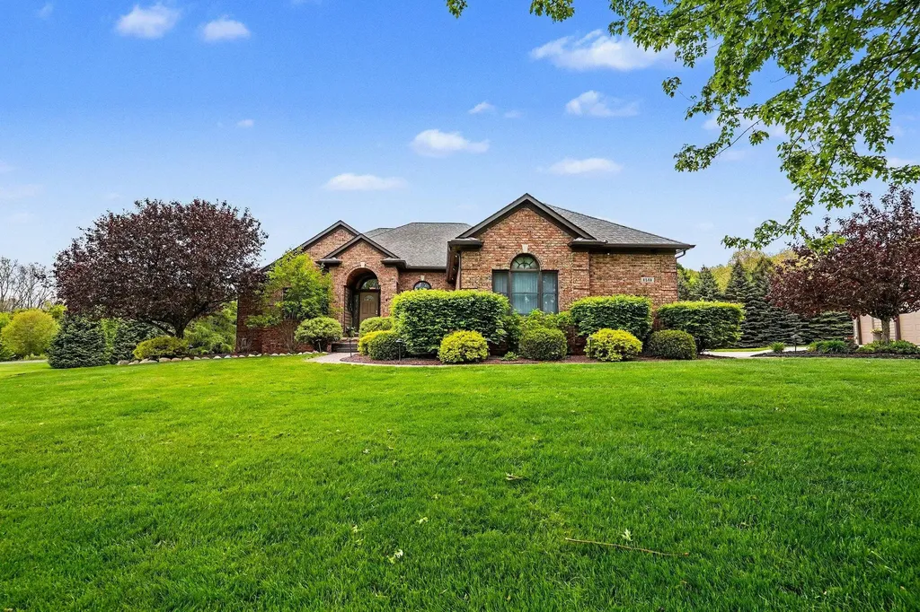 8588 Webster Hills Road Webster Township MI 48130