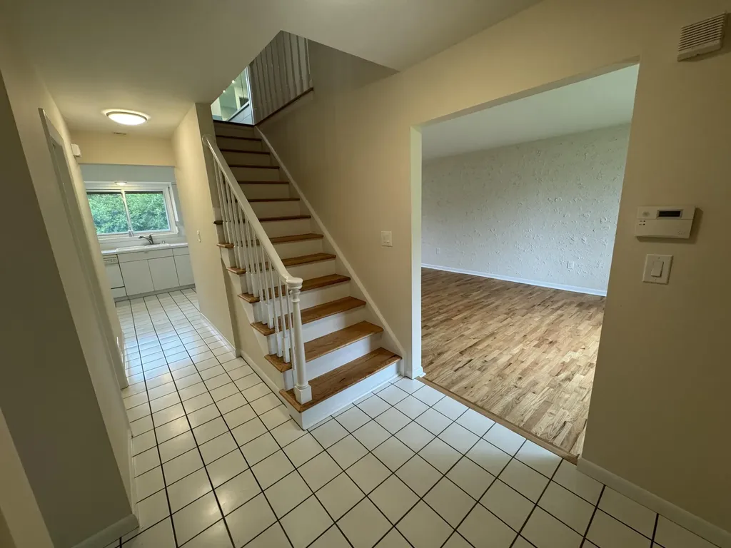 18175 Rainbow Drive Lathrup Village City MI 48076