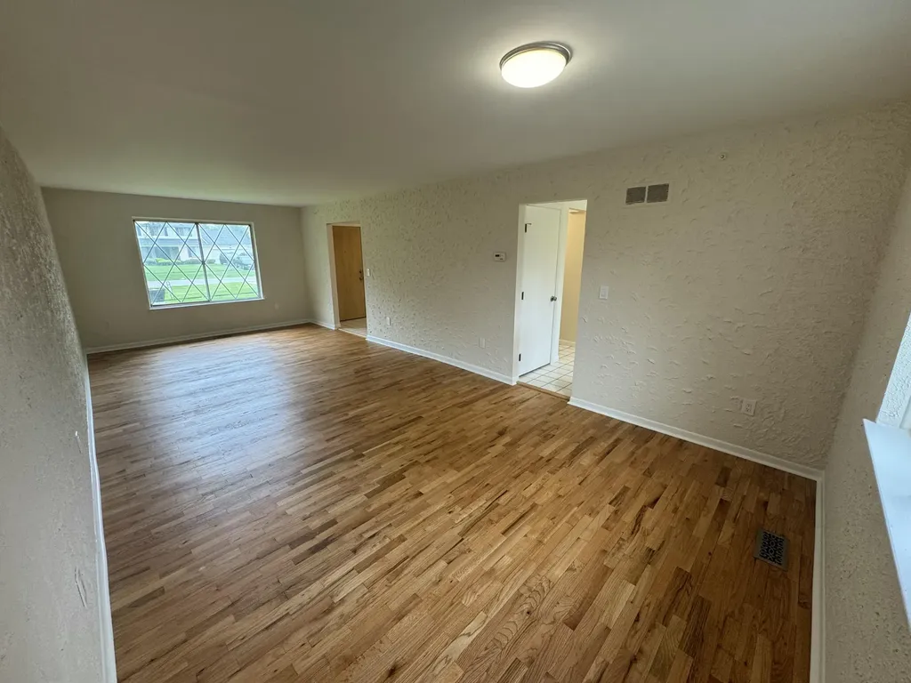 18175 Rainbow Drive Lathrup Village City MI 48076