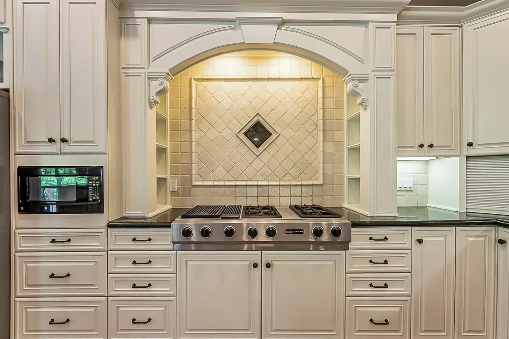 9222 Northpointe Ridge Brighton Township MI 48114