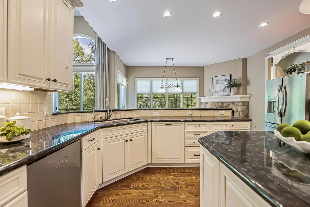 9222 Northpointe Ridge Brighton Township MI 48114