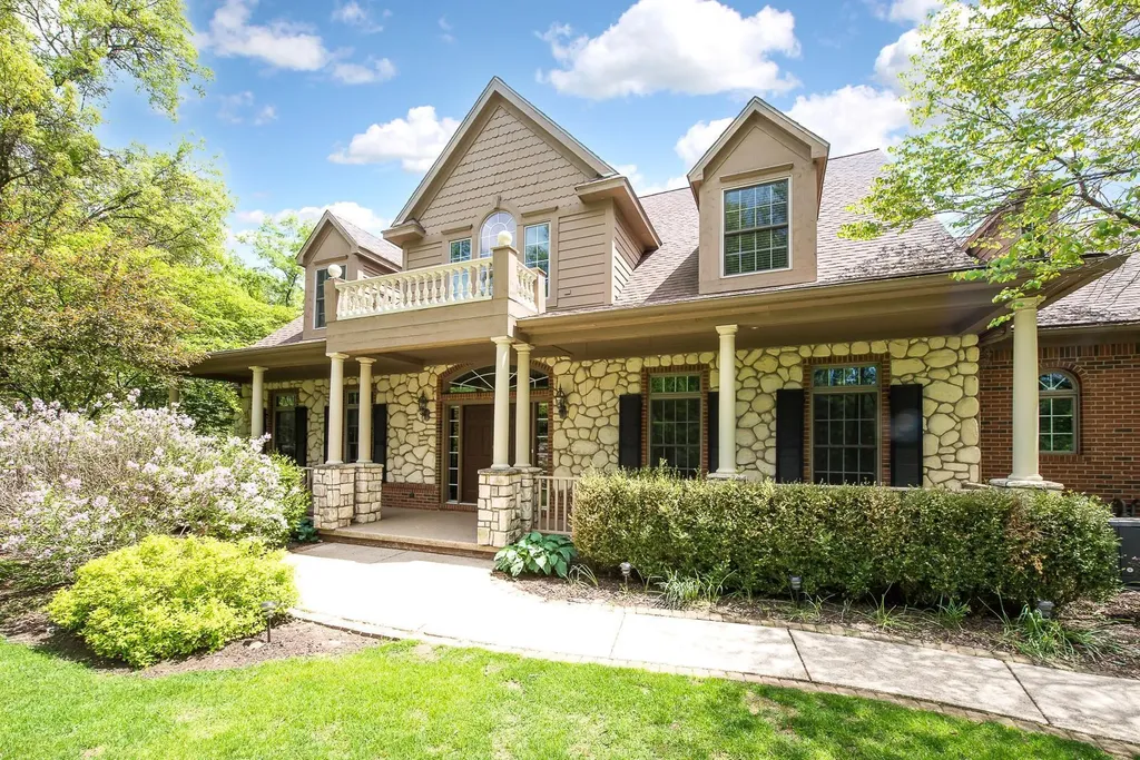 9222 Northpointe Ridge Brighton Township MI 48114